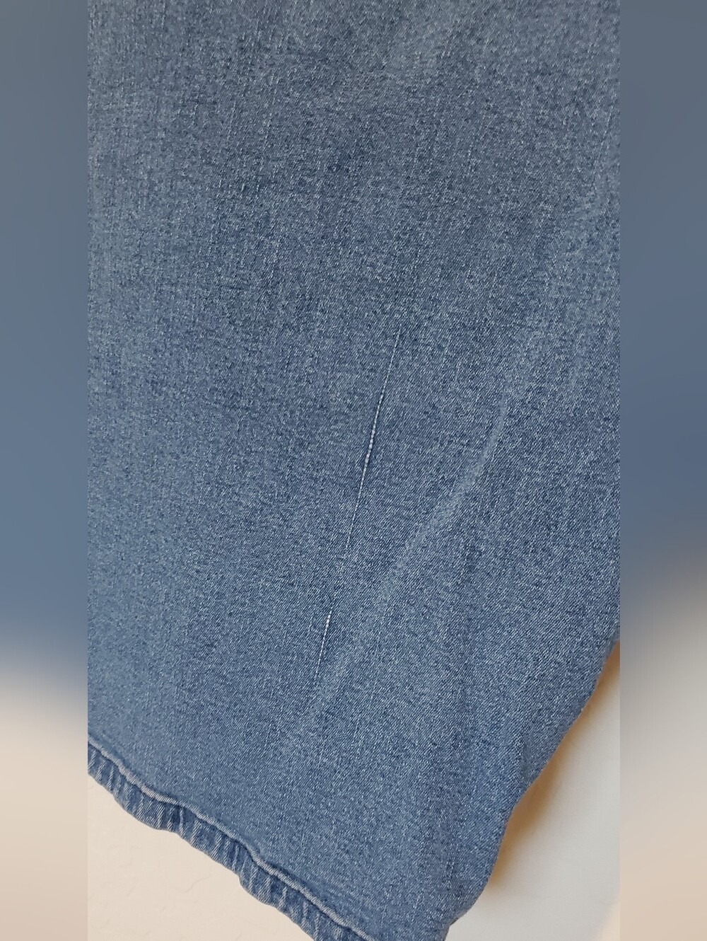 Croft & Barrow Blue Denim Elastic Waist Capri Pants Stretchy Plus Women's 3X - Picture 4 of 6